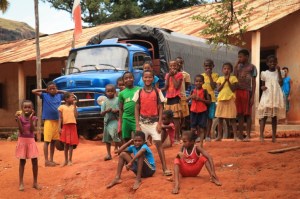 madagascar-children